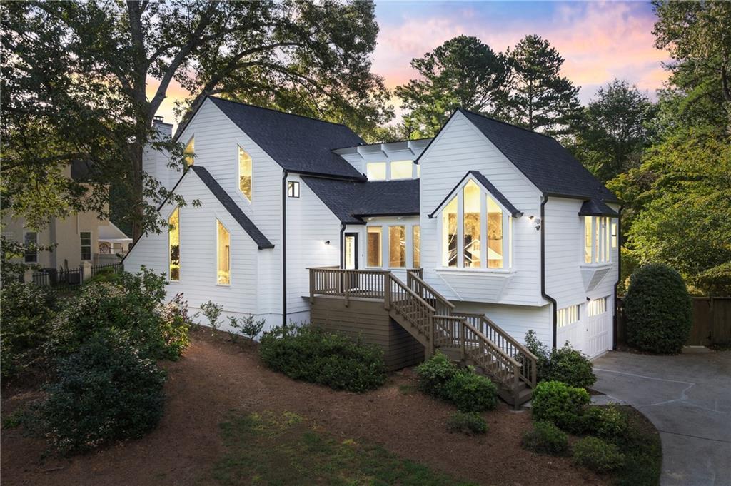 2762 Whitehurst Dr., Marietta, GA 30062