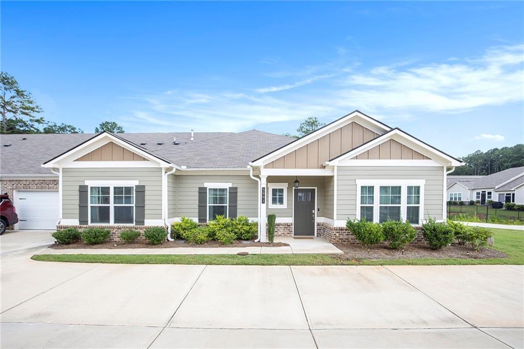 3991 Shelleydale Dr., Powder Springs, GA 30127