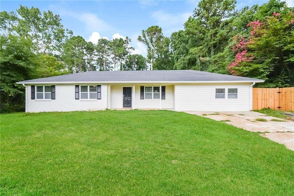 429 Landers Dr., Mableton, GA 30126