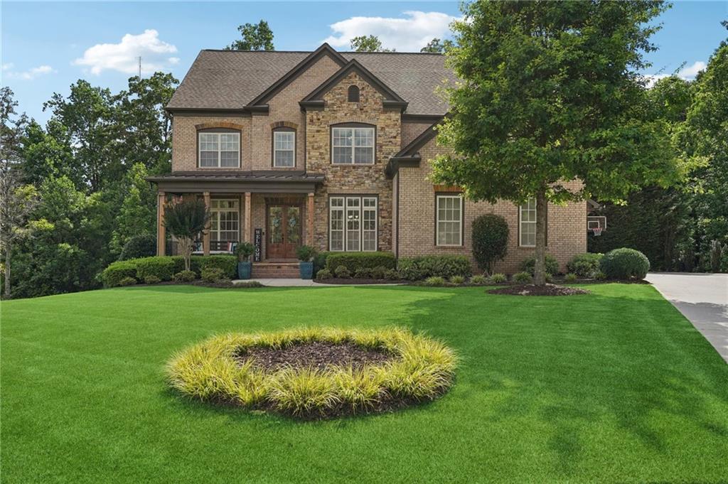 1720 Flinthaven Ct., Lawrenceville, GA 30043