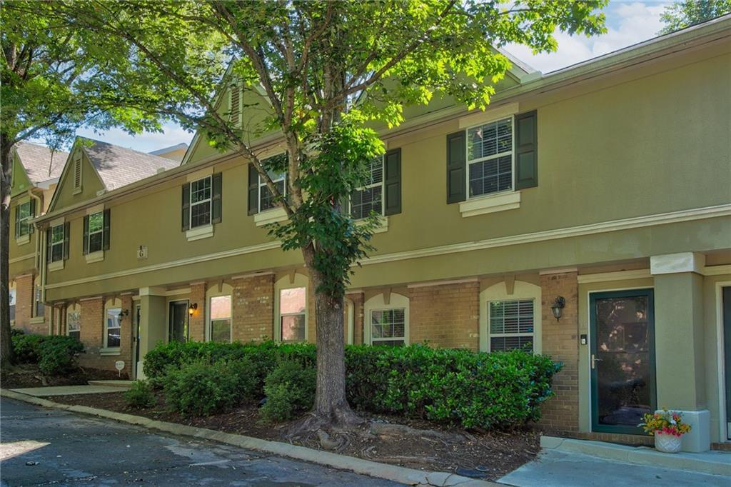 6900 Roswell Rd. #5G, Atlanta, GA 30328