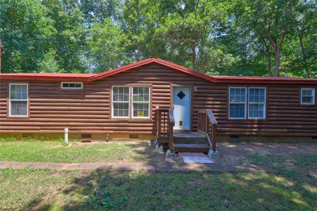 218 Helen Rd., Covington, GA 30016