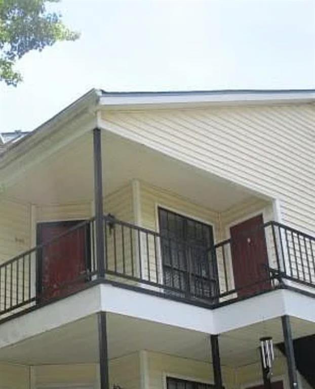 549 Windchase Ln., Stone Mountain, GA 30083