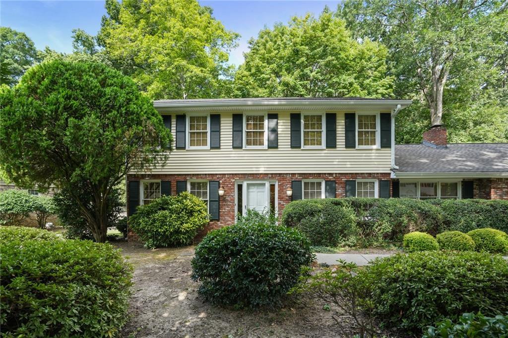 4948 Windhaven Ct., Dunwoody, GA 30338