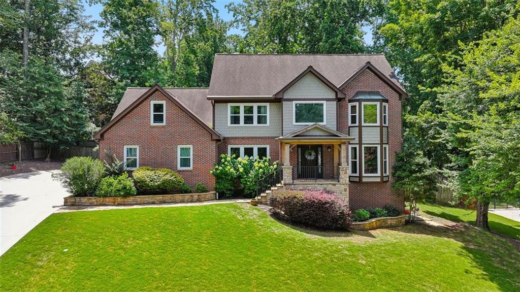 1208 Dunbrooke Ln., Dunwoody, GA 30338