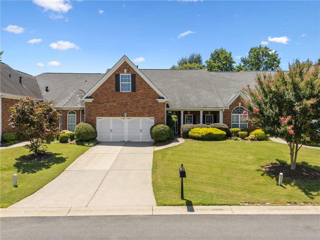 5380 Villa Lake Ct., Suwanee, GA 30024