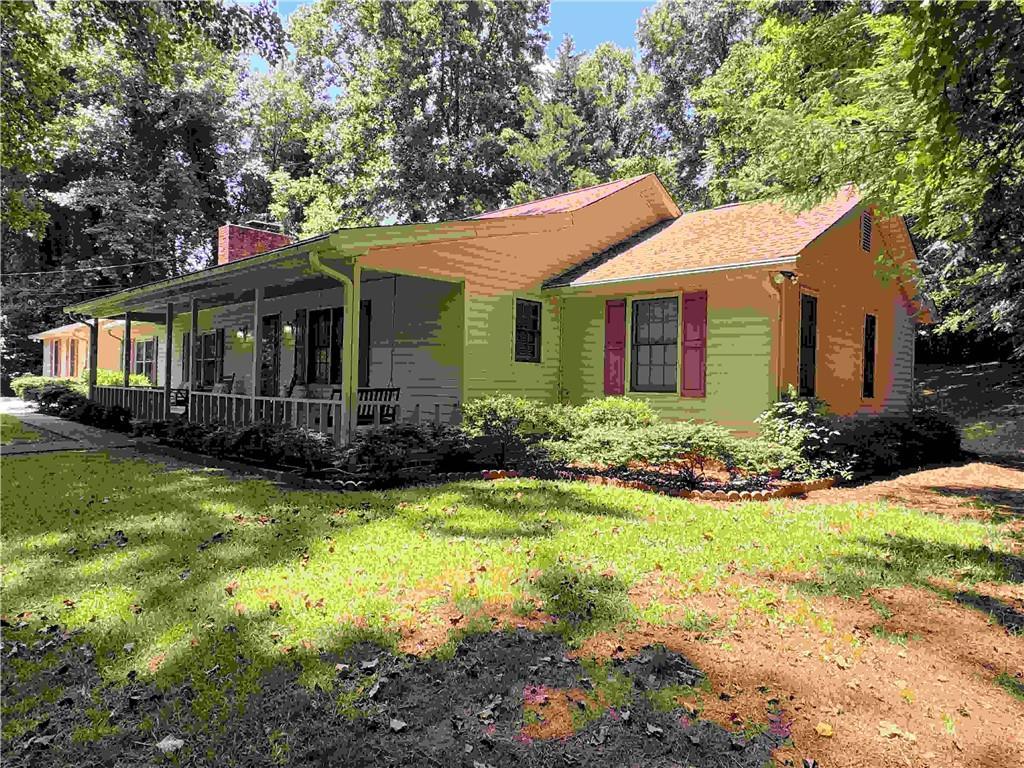 5040 Nichols Dr., Flowery Branch, GA 30542