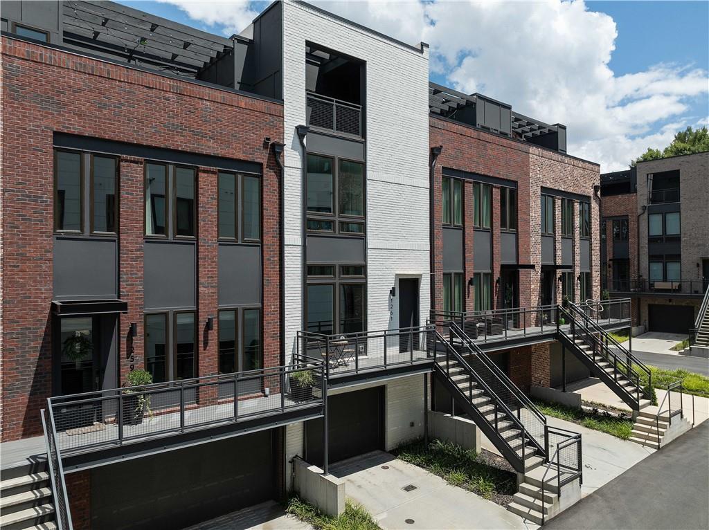 1261 Chelsea Cir., Atlanta, GA 30318
