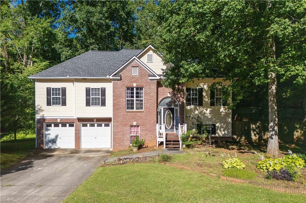 129 Onyx Ct., Carrollton, GA 30116
