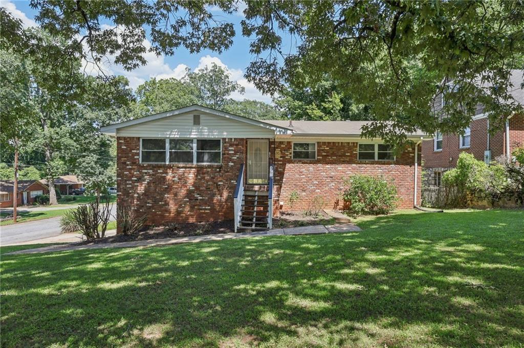 1520 Brewer Blvd., Atlanta, GA 30310
