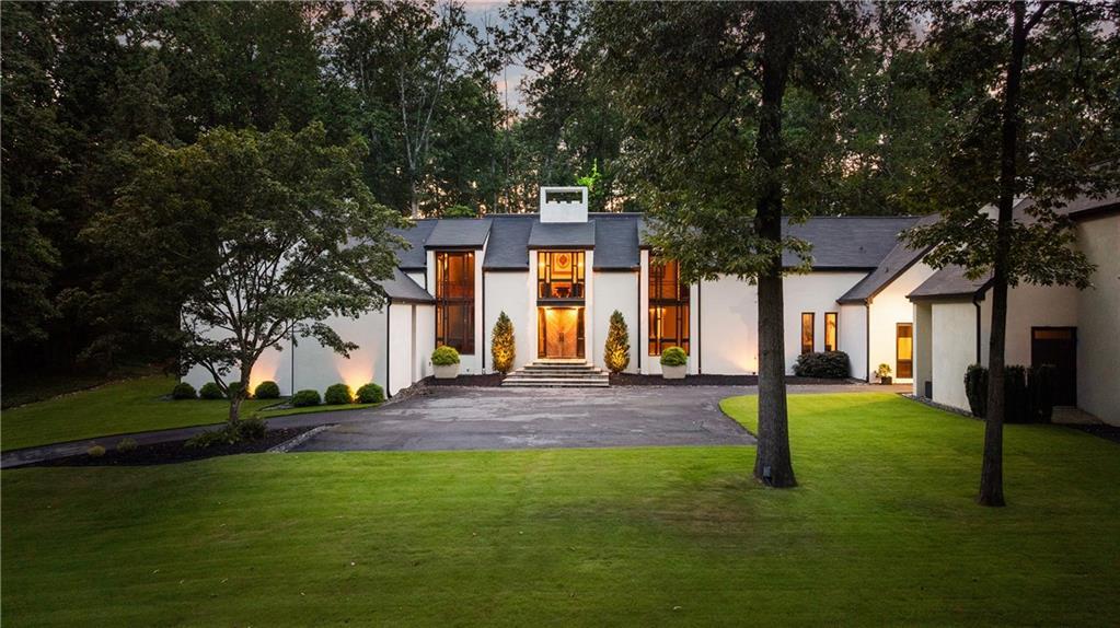9650 Coleman Rd., Roswell, GA 30075