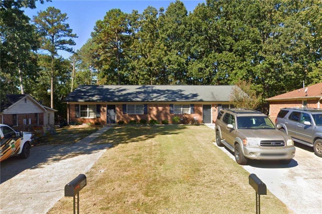 847 Saint Charles Ct., Lawrenceville, GA 30046