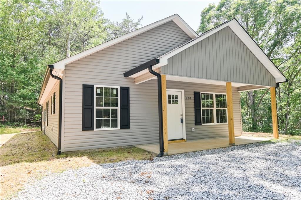 201 Perkins Rd., Dahlonega, GA 30533