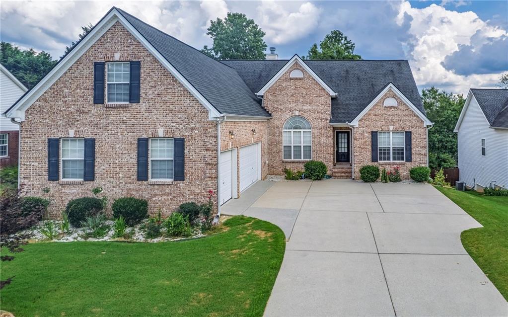 3345 Stoneleigh Run Dr., Buford, GA 30519