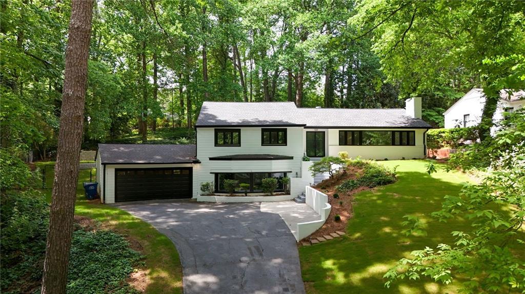 2858 Mornington Dr., Atlanta, GA 30327
