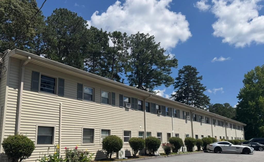 2109 Pine Tree Dr. #C12, Buford, GA 30518