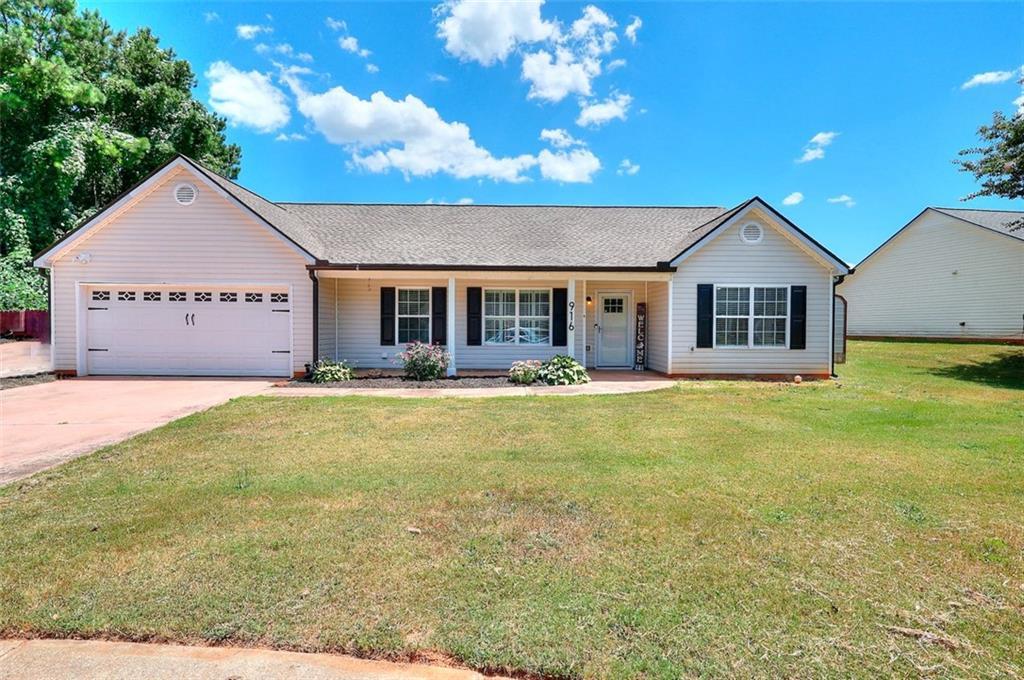 916 Rosewood Lane, Monroe, GA 30656