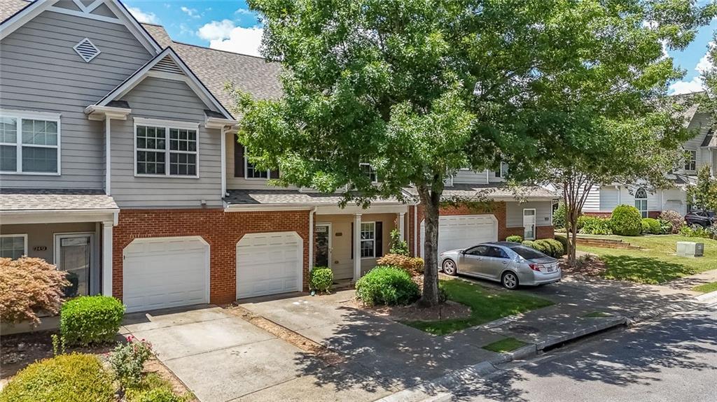 2414 Suwanee Pointe Dr., Lawrenceville, GA 30043