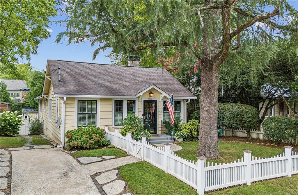 2210 Fairhaven Cir., Atlanta, GA 30305