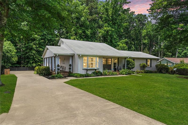 290 Dania Dr., Alpharetta, GA 30009