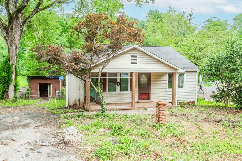 1112 Hillcrest Dr., Atlanta, GA 30316