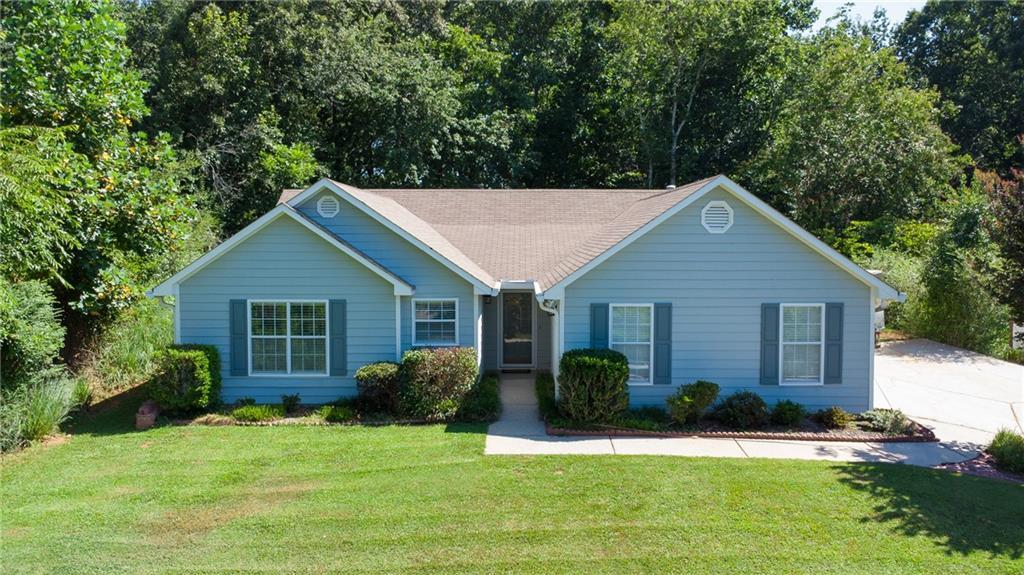 5905 Shadewater Dr., Cumming, GA 30041