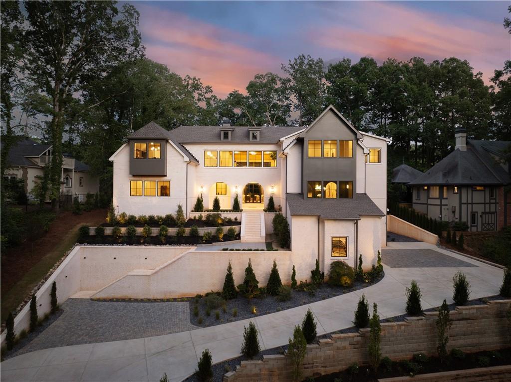 521 Pine Valley Rd., Marietta, GA 30067