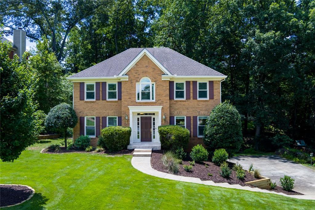 4142 Bellflower Ct., Roswell, GA 30075