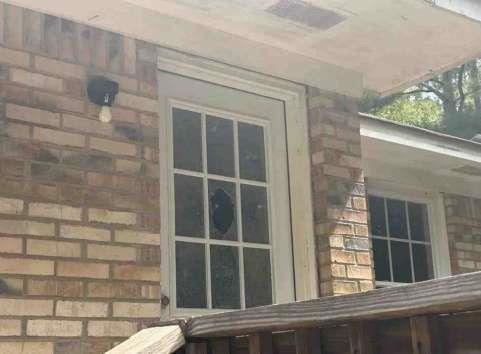 65 Faye Kight Cir, Hartwell, GA 30643
