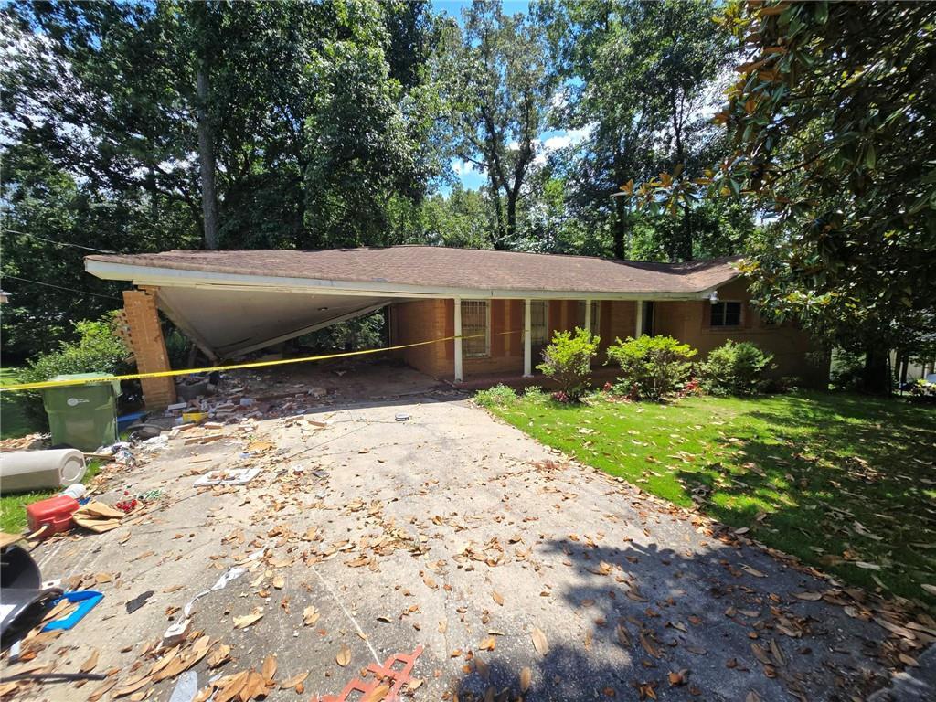 2600 Lisa Dr., Atlanta, GA 30311