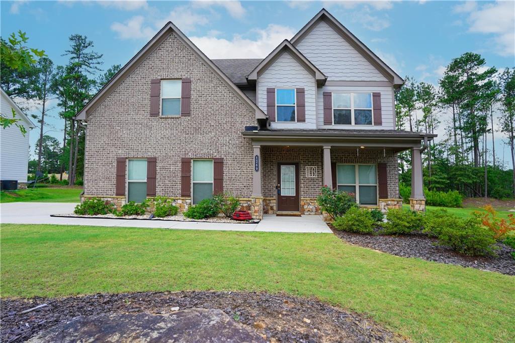 1269 Victoria Walk Ln., Dacula, GA 30019