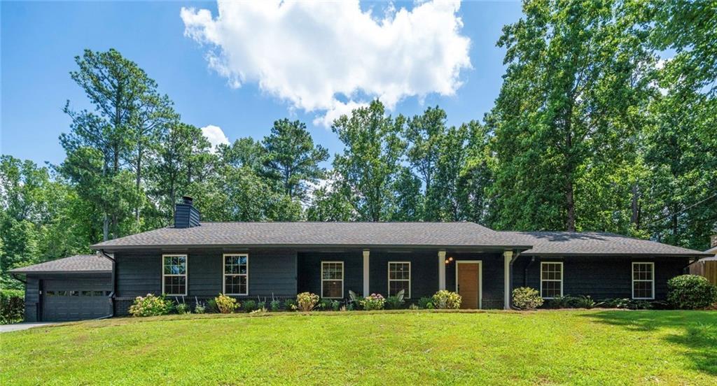 1385 Ridgefield Dr., Roswell, GA 30075