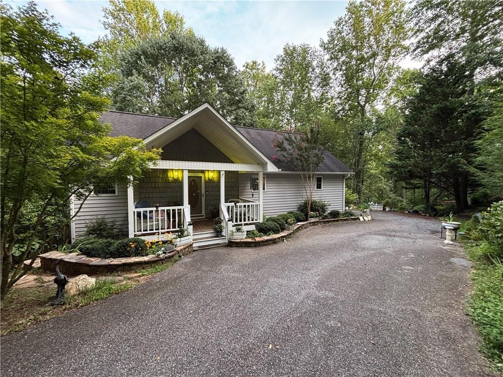 1903 Bell Eagle Dr., Hiawassee, GA 30546
