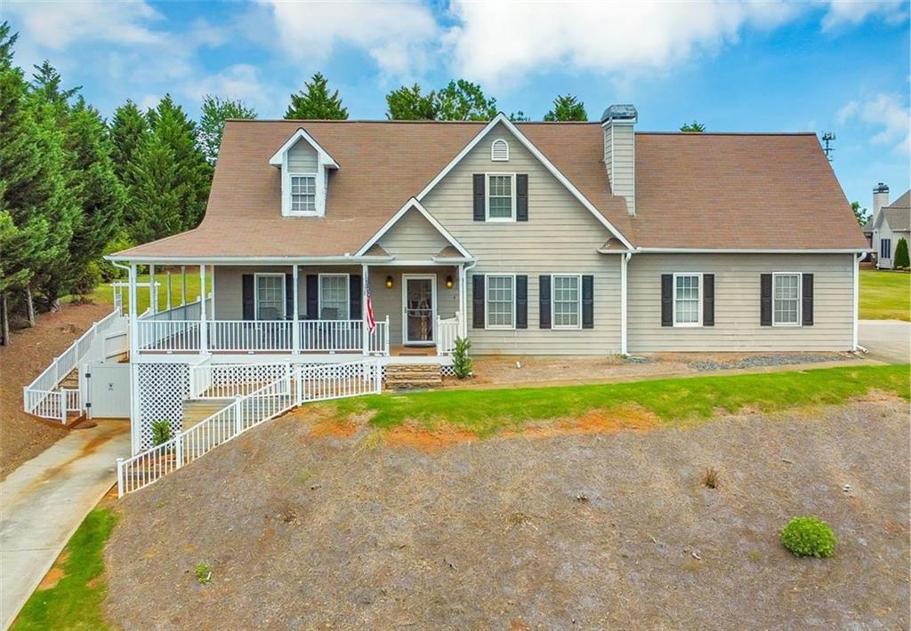 1019 Walnut Creek Dr., Woodstock, GA 30188