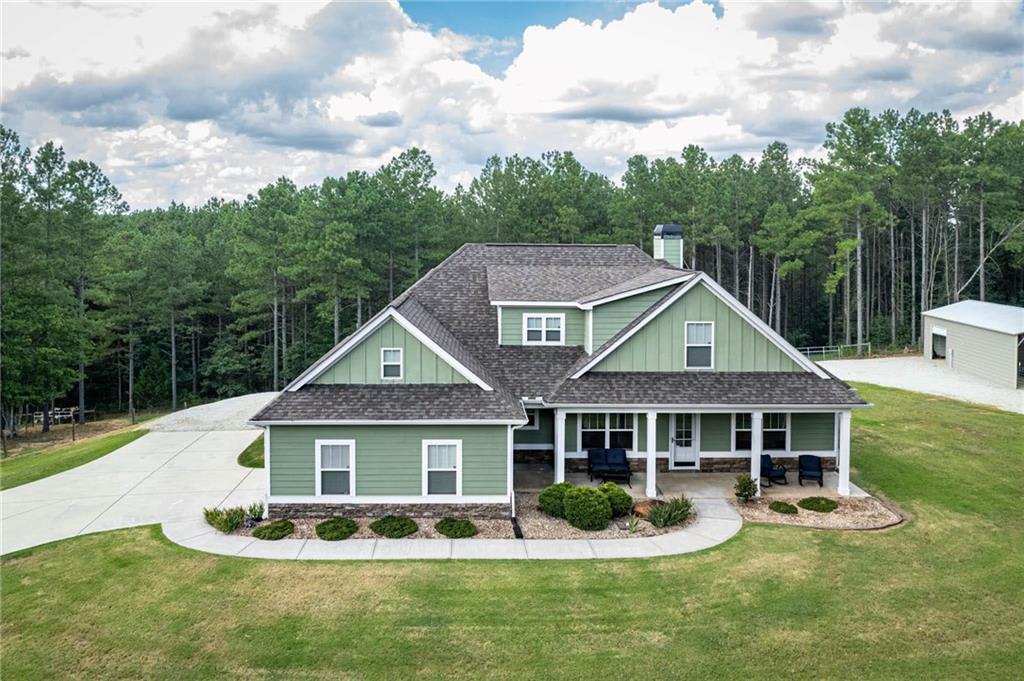 2218 Carson Segars Rd., Gillsville, GA 30543