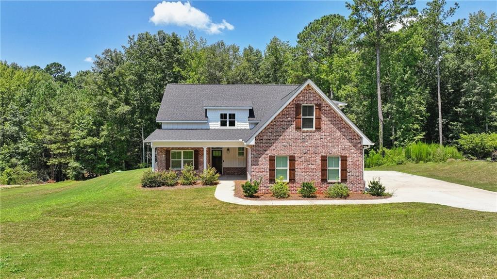 89 Mallie Dr., Forsyth, GA 31029