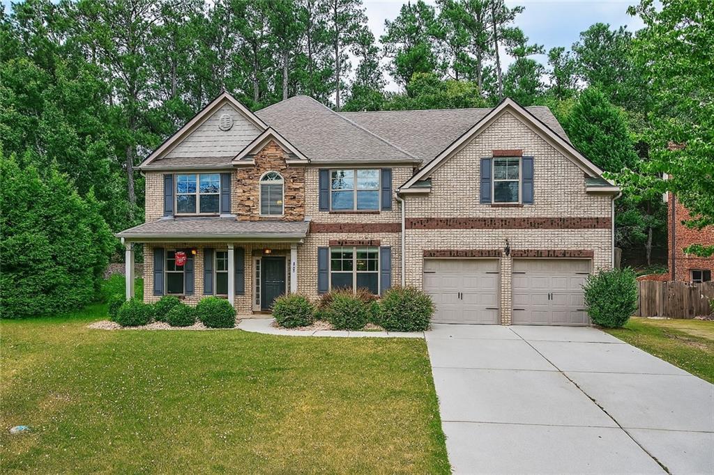 882 Nestling Dr., Lawrenceville, GA 30045