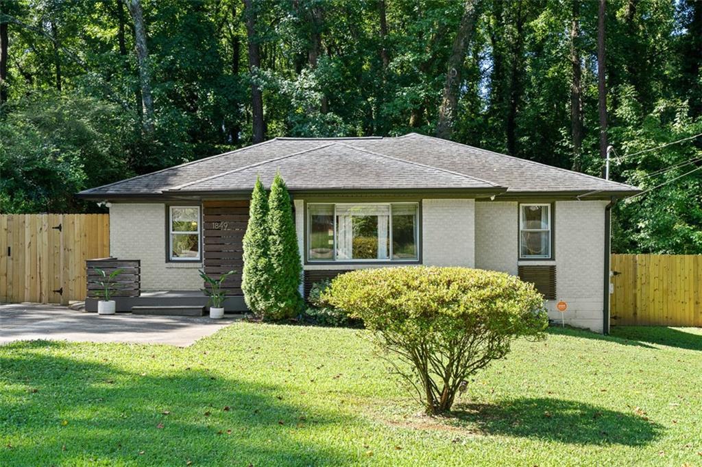1849 Valencia Rd., Decatur, GA 30032