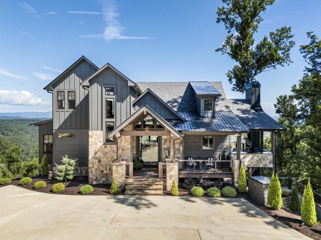 462 Overlook Dr., Blue Ridge, GA 30513