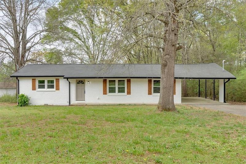 281 Taff Rd., Taylorsville, GA 30178