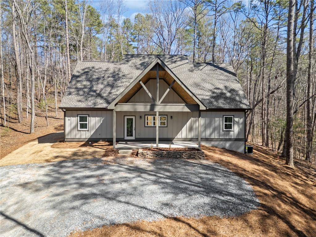 32 Holly Way, Ellijay, GA 30540