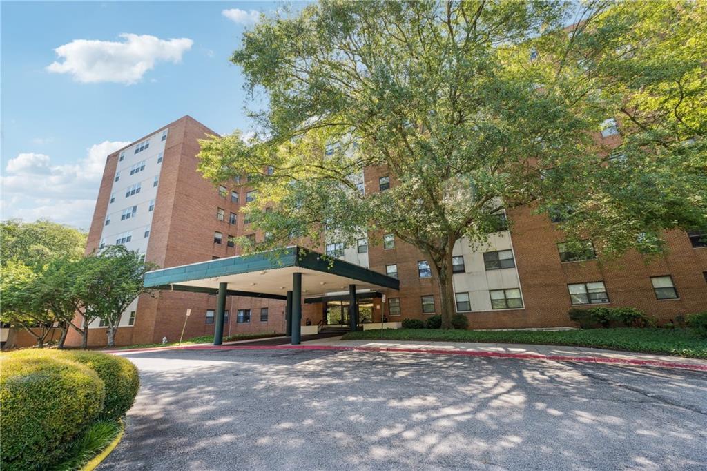 2965 Pharr Court South #512, Atlanta, GA 30305