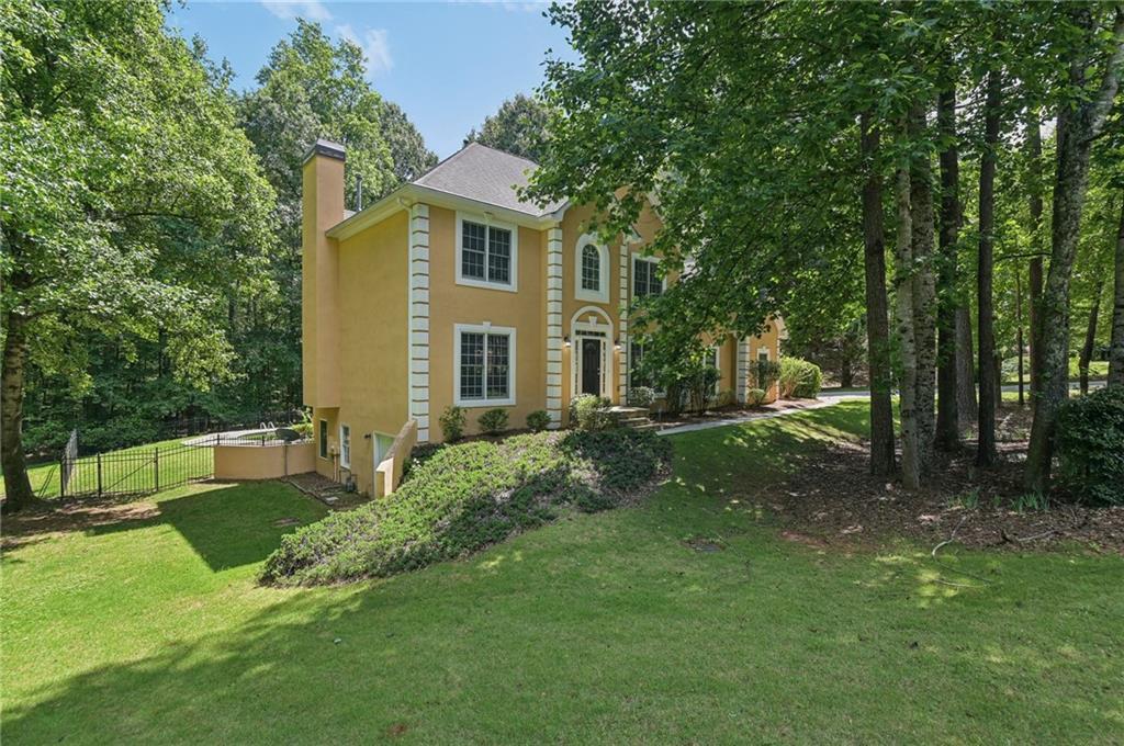 1112 Montclair Dr., Peachtree City, GA 30269