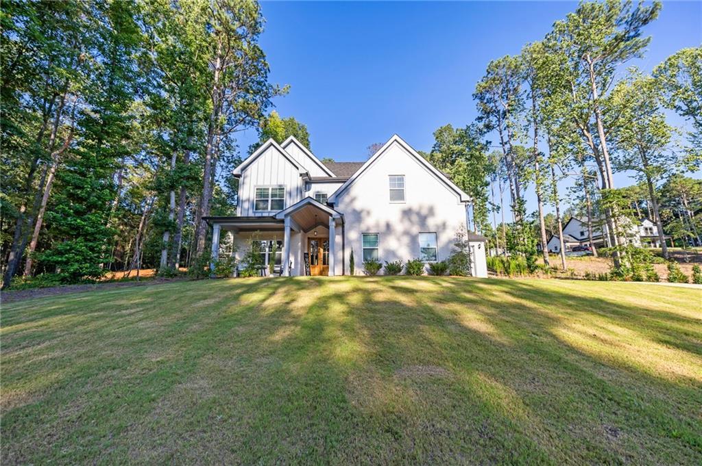 1233 St James Pl., Loganville, GA 30052