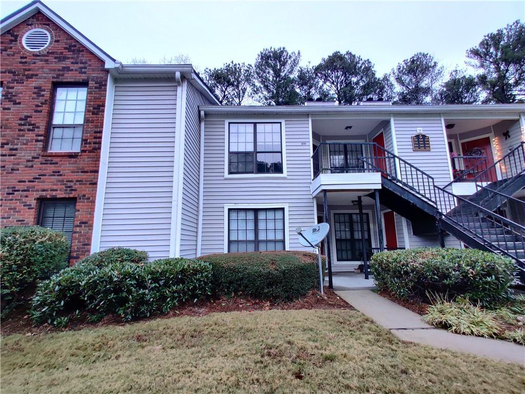 590 Windchase Ln., Stone Mountain, GA 30083