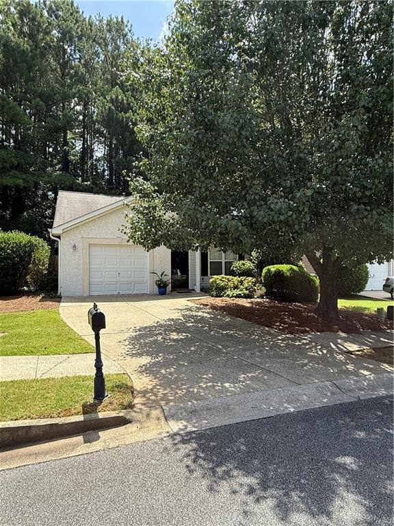 208 Park Pl., Woodstock, GA 30189