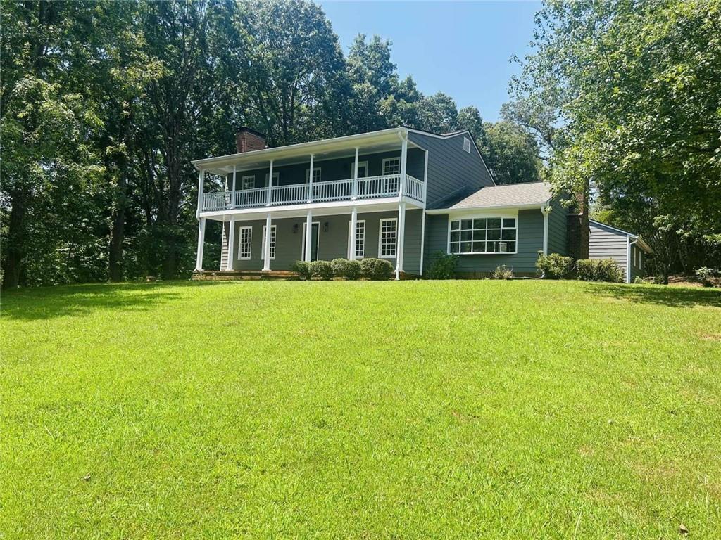 2566 Bridgewater Cir., Gainesville, GA 30506