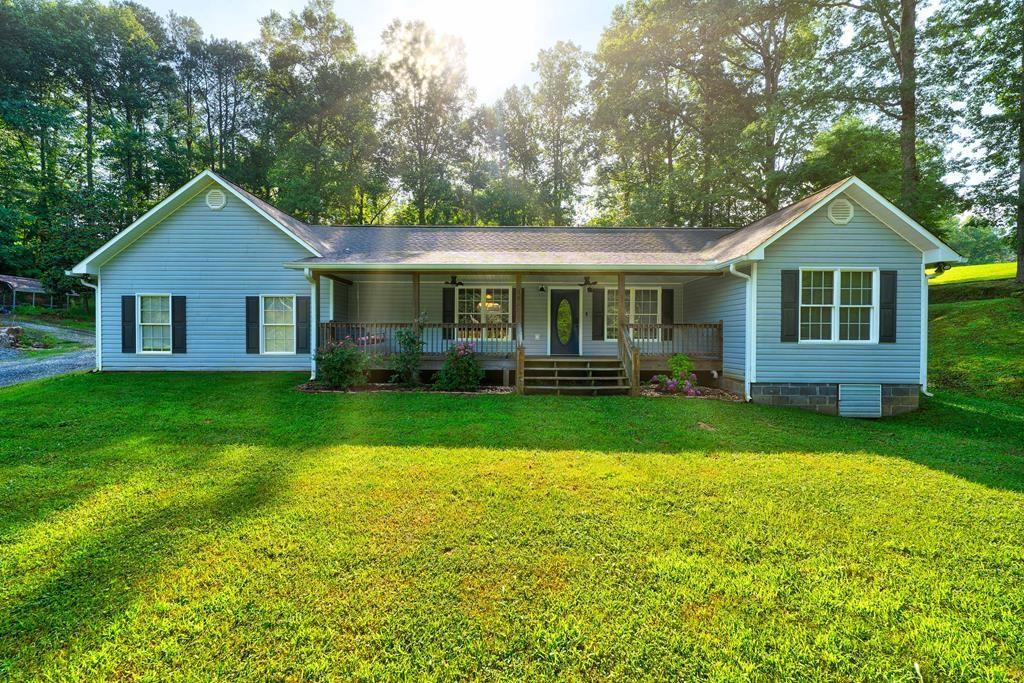30 Red Bird Ln., Ellijay, GA 30540