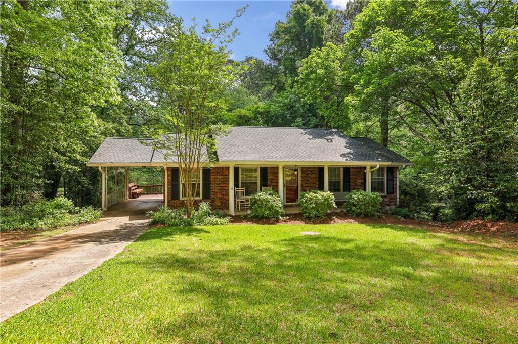 2381 Woodacres Rd., Atlanta, GA 30345
