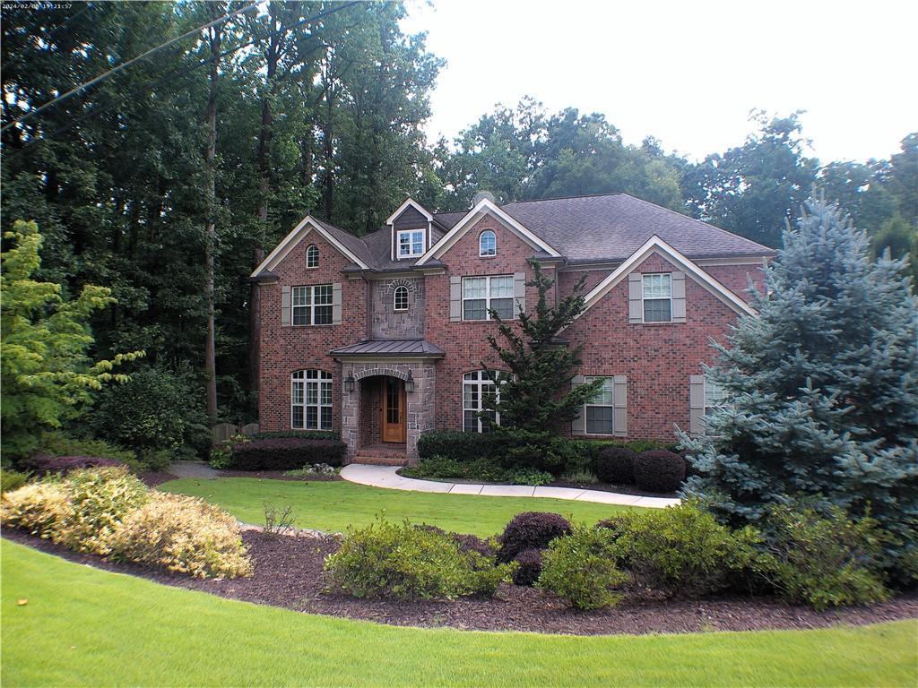 1356 Nerine Cir., Dunwoody, GA 30338